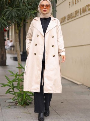 Bej Kruvaze Yaka Düğmeli Trençkot Bej Kruvaze Yaka Düğmeli Trençkot