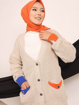 Taş Modest Düğme Detaylı Cepli Triko Hırka