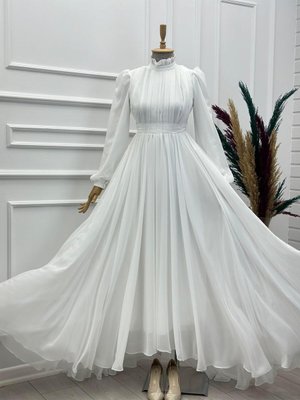 Kuyruklu Abiye Elbise