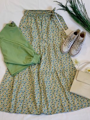 Mint Yeşili Crop & Yeşil Mavi Küçük Çiçek Kat Kat Etek