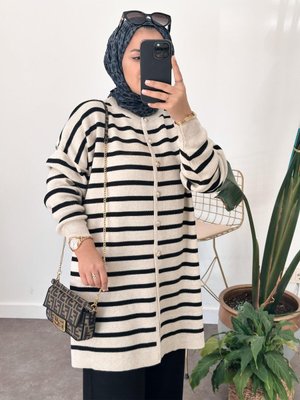 Çizgili Düğmeli Triko Hırka Bej