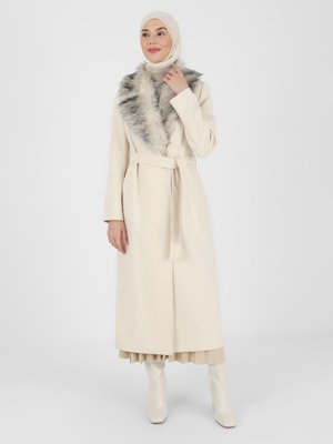 Ekru Olcay Kürk Desenli Çıtçıt Düğmeli Kaban