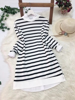 Çizgi Detaylı Tunik