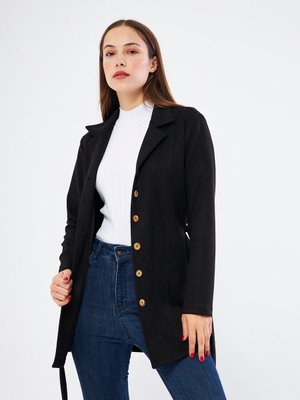 Siyah Düğmeli Süet Mont