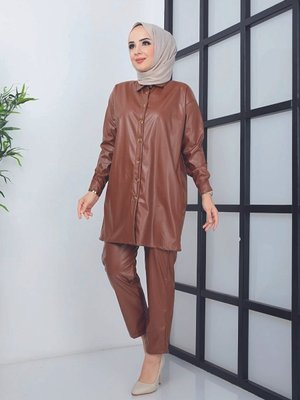 Alt Üst Düğmeli Takım Alt Üst Düğmeli Takım