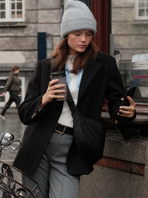 Nora Kaşe Blazer Ceket Siyah Nora Kaşe Blazer Ceket Siyah