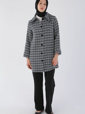 Siyah Kadife Düğmeli Gömlek Yaka Tüvit Ceket