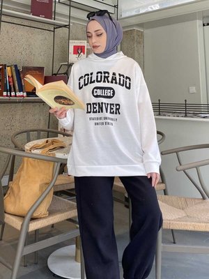 Colorado Baskı Detaylı Kapüşonlu Sweatshirt