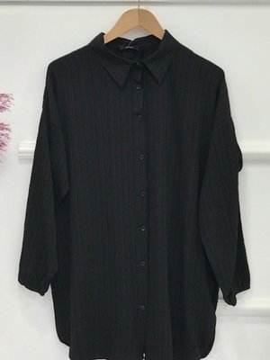 Kol Lastik Yırtmaç Detaylı Tunik Siyah Kol Lastik Yırtmaç Detaylı Tunik Siyah