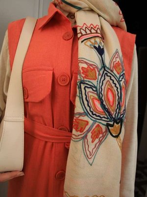 Melike Yelek Nar Çiçeği Melike Yelek Nar Çiçeği