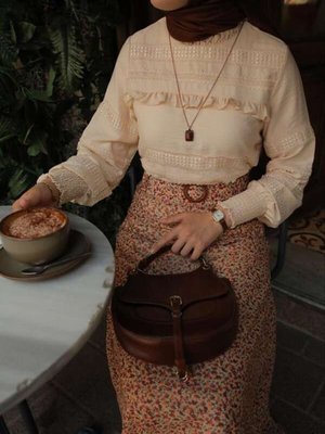 Gökçeada Kiremit Çiçekli Etek Bej