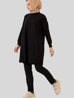 Siyah Omuzu Düğme Detaylı Bisiklet Yaka Tunik