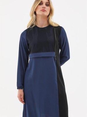 Fermuar Aksesuarlı File Detaylı Gece Mavisi Tunik Fermuar Aksesuarlı File Detaylı Gece Mavisi Tunik