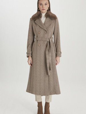 Kürk Detaylı Kruvaze Yaka Kaşe Kaban