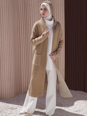 Dikiş Detaylı Kapüşonlu Triko Hırka Dikiş Detaylı Kapüşonlu Triko Hırka