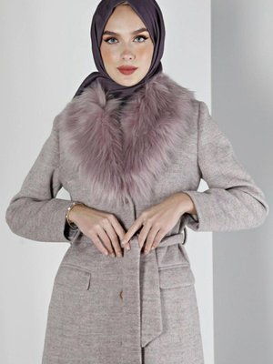 Düğmeli Kürklü Kaban