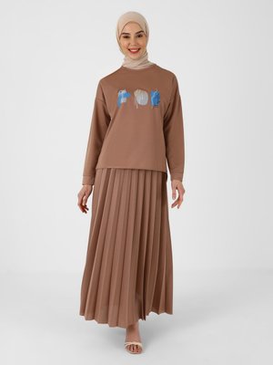 Baskı Detaylı Tunik Pilise Etek İkili Takım Toprak Baskı Detaylı Tunik Pilise Etek İkili Takım Toprak