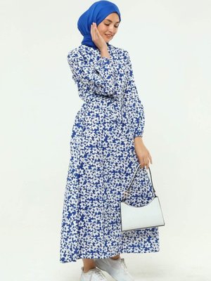 Çiçek Desenli Kemerli Kolu Büzgülü Yazlık Elbise Çiçek Desenli Kemerli Kolu Büzgülü Yazlık Elbise