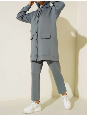 Çıt Düğmeli Scuba Kumaş İkili Takım Çıt Düğmeli Scuba Kumaş İkili Takım