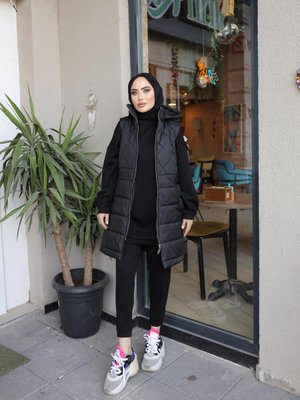 Fermuar Detaylı Kısa Capitone Yelek Fermuar Detaylı Kısa Capitone Yelek