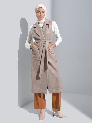 Kuşaklı Cep Detaylı Kaşe Yelek Camel