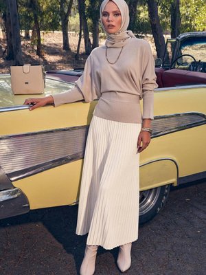 Beli Lastikli Triko Etek Beli Lastikli Triko Etek