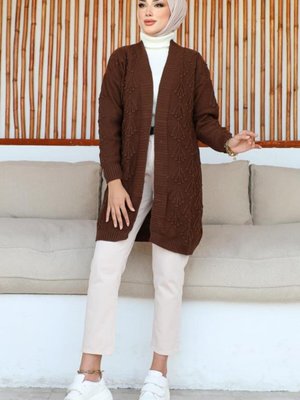 Kiraz Kabartmalı Triko Hırka Kahverengi