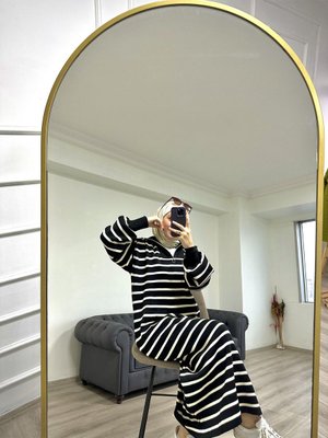 Çizgili Fermuarlı Triko Elbise Siyah Çizgili Fermuarlı Triko Elbise Siyah