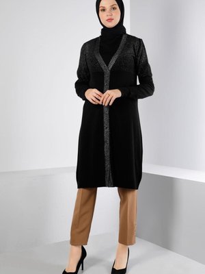 Simli Düğmeli Triko Hırka Simli Düğmeli Triko Hırka