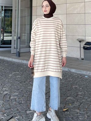 Bisiklet Yaka Çizgili Sweatshirt