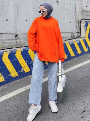 Kanguru Cep Kapüşonlu Düz Renk Sweatshırt