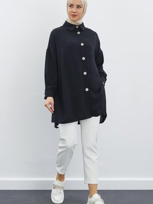 Yırtmaçlı Oversize Gömlek Siyah Yırtmaçlı Oversize Gömlek Siyah