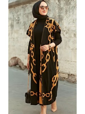 Kumaş Yelek Ve İkili Takım Triko Elbise