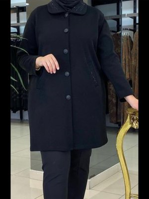 Çelik Örgü Düğmeli Yakalı Hırka Çelik Örgü Düğmeli Yakalı Hırka