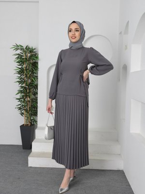 Pilise Etekli Bluz Alt Üst Takım Pilise Etekli Bluz Alt Üst Takım