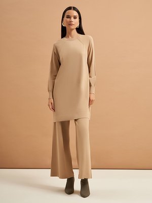 Merserize Tunik Detaylı Triko Pantolonlu Takım Ns 23k Bej