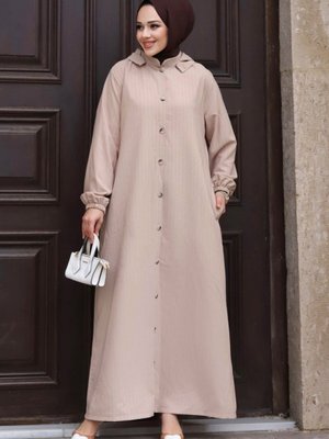 Büyük Beden Çıkarılabilir Kapüşonlu Boydan Düğmeli Ferace Bej Büyük Beden Çıkarılabilir Kapüşonlu Boydan Düğmeli Ferace Bej