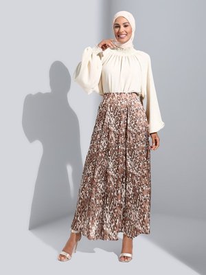 Leopar Desenli Saten Etek Camel