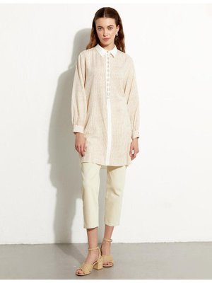 Sırtı Garnili Tunik Bej Ekru