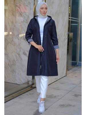 Lacivert Çizgi Detaylı Trençkot Lacivert Çizgi Detaylı Trençkot