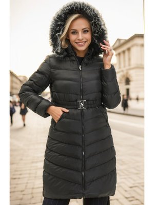 Siyah Kürklü Kapüşonlu Kemerli Şişme Mont