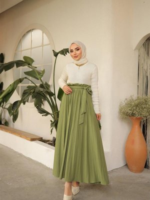 Kuşak Detaylı Piliseli Etek Açık Haki