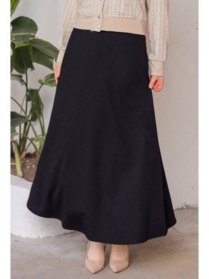 Siyah Puf Scuba Kloş Etek Siyah Puf Scuba Kloş Etek