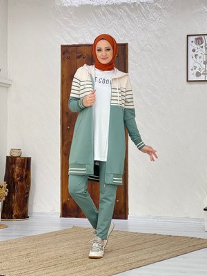 Camelya Yeni Sezon Üçlü Eşofman Takımı Camelya Yeni Sezon Üçlü Eşofman Takımı