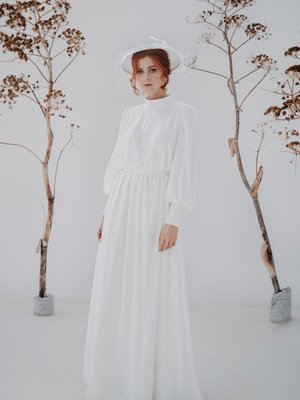 Kol Manşeti Nakış Detaylı Nikah Elbisesi