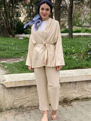 Bej Kimonosu Taşlı Takım