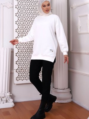 Yan Yırtmaçlı Sweatshirt Beyaz Yan Yırtmaçlı Sweatshirt Beyaz