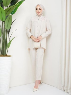 Dantel Detay Keten Yazlik Takim Dantel Detay Keten Yazlik Takim