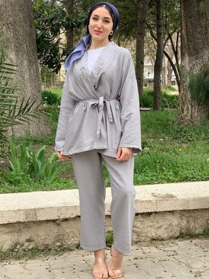 Gri Kimonosu Taşlı Takım Gri Kimonosu Taşlı Takım