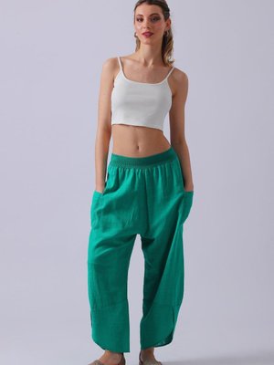 Yeşil Beli Lastikli Çift Cepli Şalvar Pantolon Yeşil Beli Lastikli Çift Cepli Şalvar Pantolon